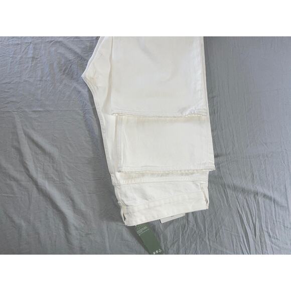 H&M High Waist Flare Ankle Length Stretch Denim Jeans. White, Women's 12. NWT!! - Picture 3 of 10